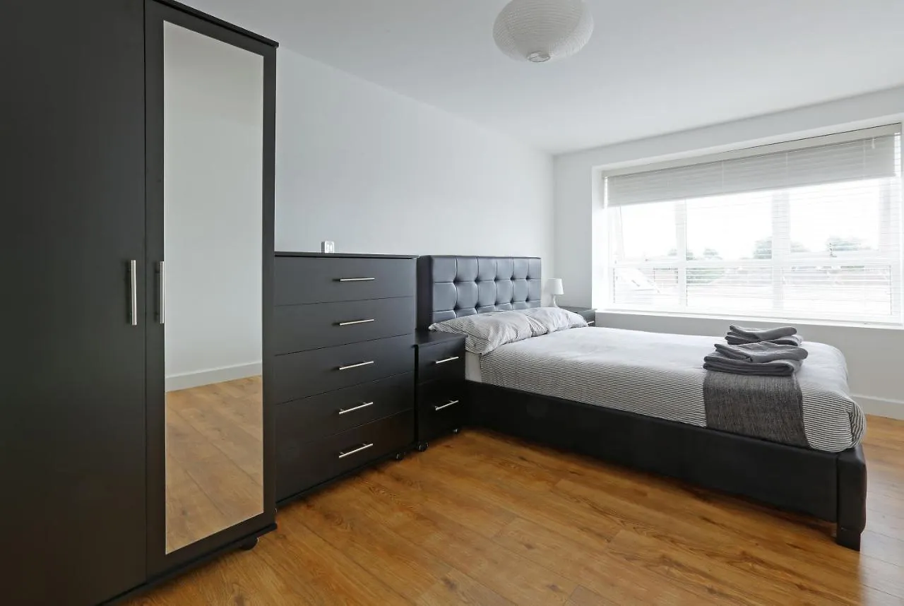 Radalco Apartments Hounslow