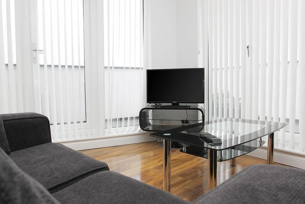 Radalco Apartments Hounslow 0*,