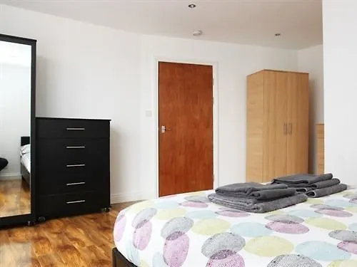 Radalco Apartments Hounslow